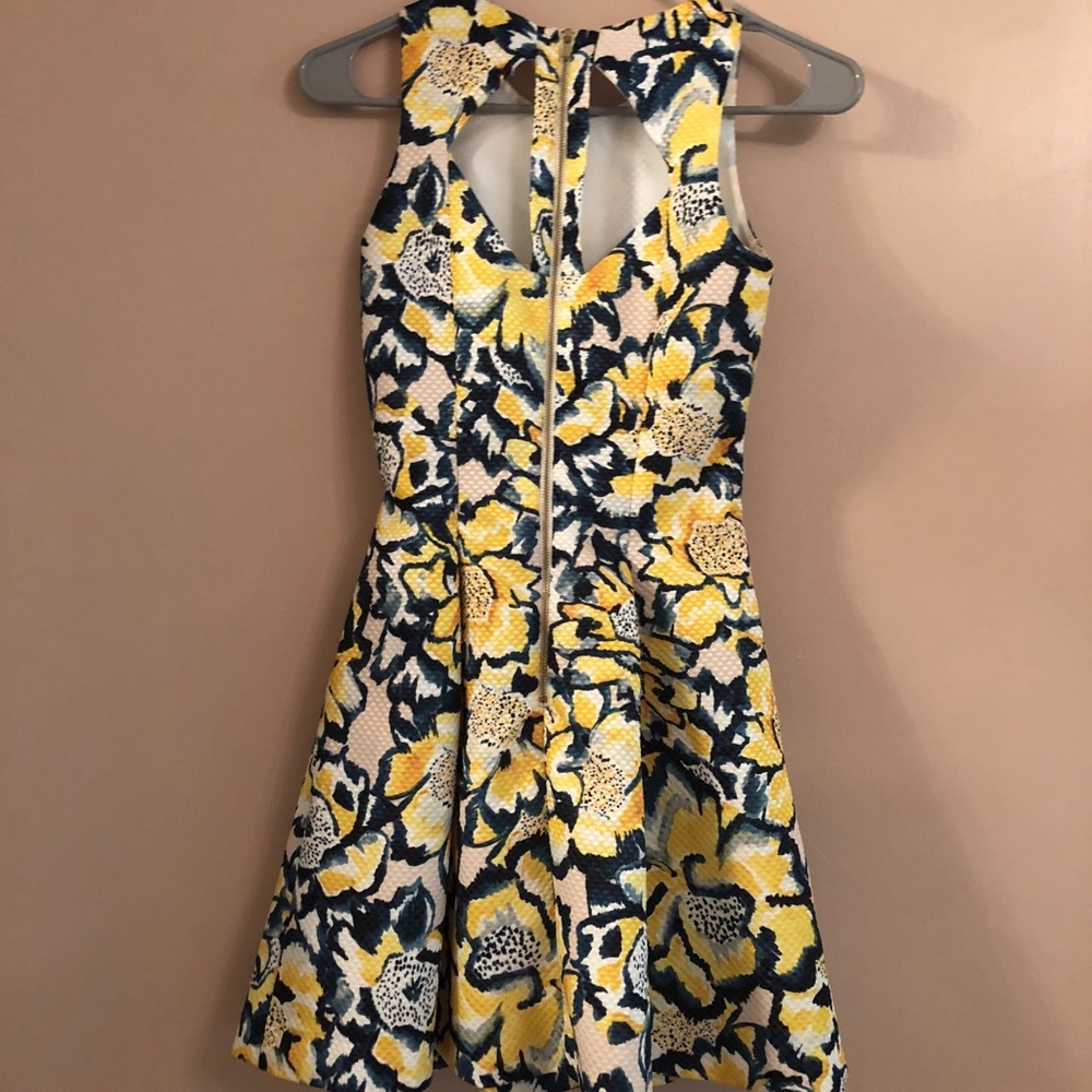 H&m yellow and navy dress!
